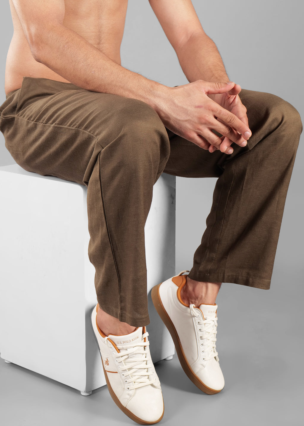 Olive Green Linen-Blend Relaxed Pants for Men