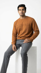 UNHYNGED Embossed Sweatshirt